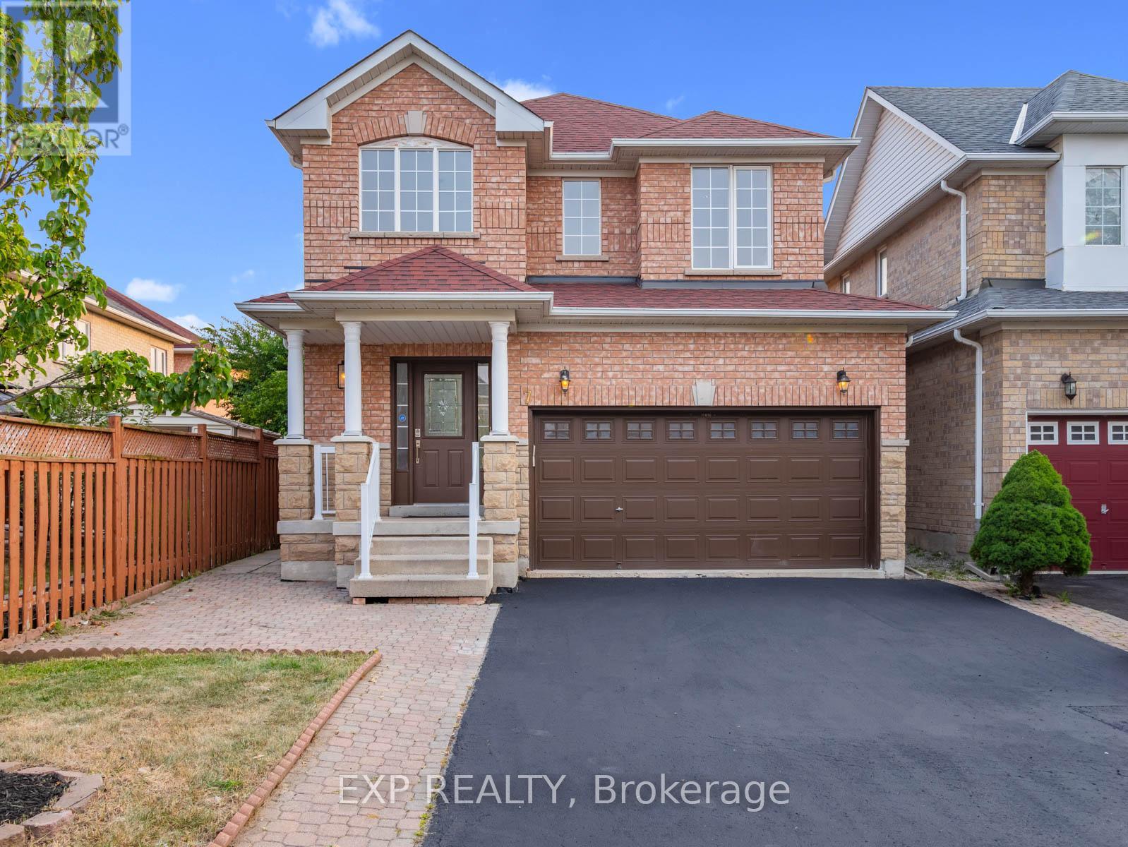 7 Royal Springs Cres, Brampton, ON L6R 3B8