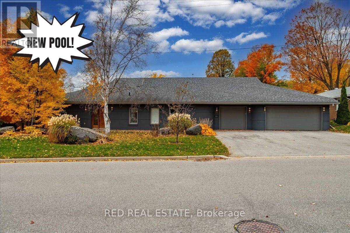 88 Cook St, Barrie, ON L4M 4G6