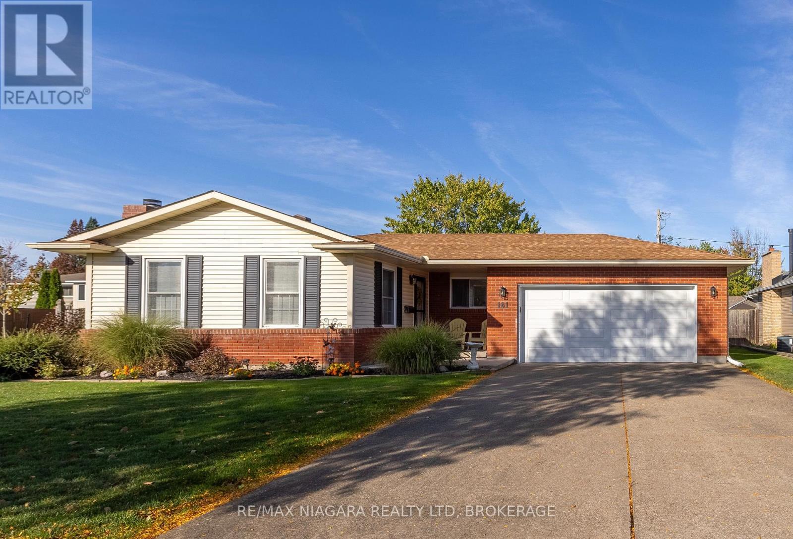 161 Green Pointe Dr, Welland, ON L3C 6Y7