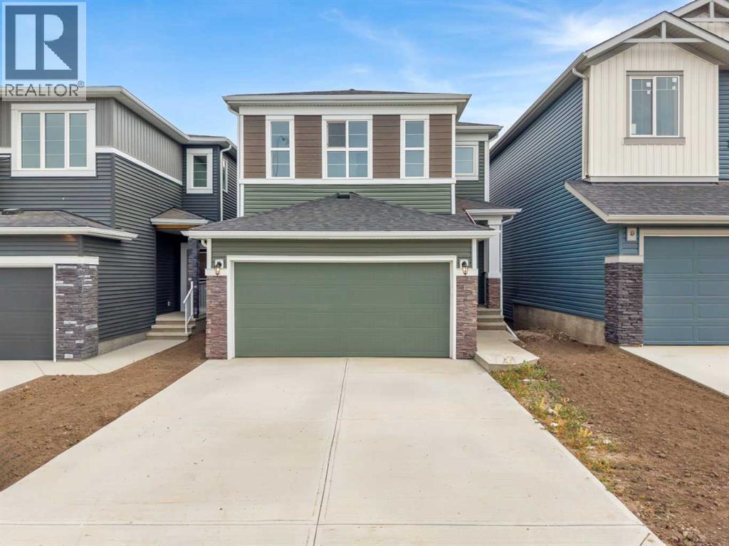 72 Amblefield Grv NW, Calgary, AB T3P 2B8