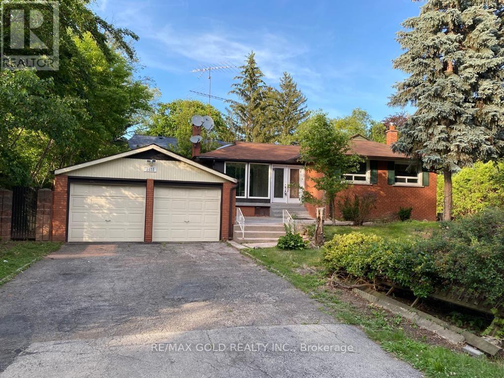 1033 Sixth Line, Oakville, ON L6H 1W6