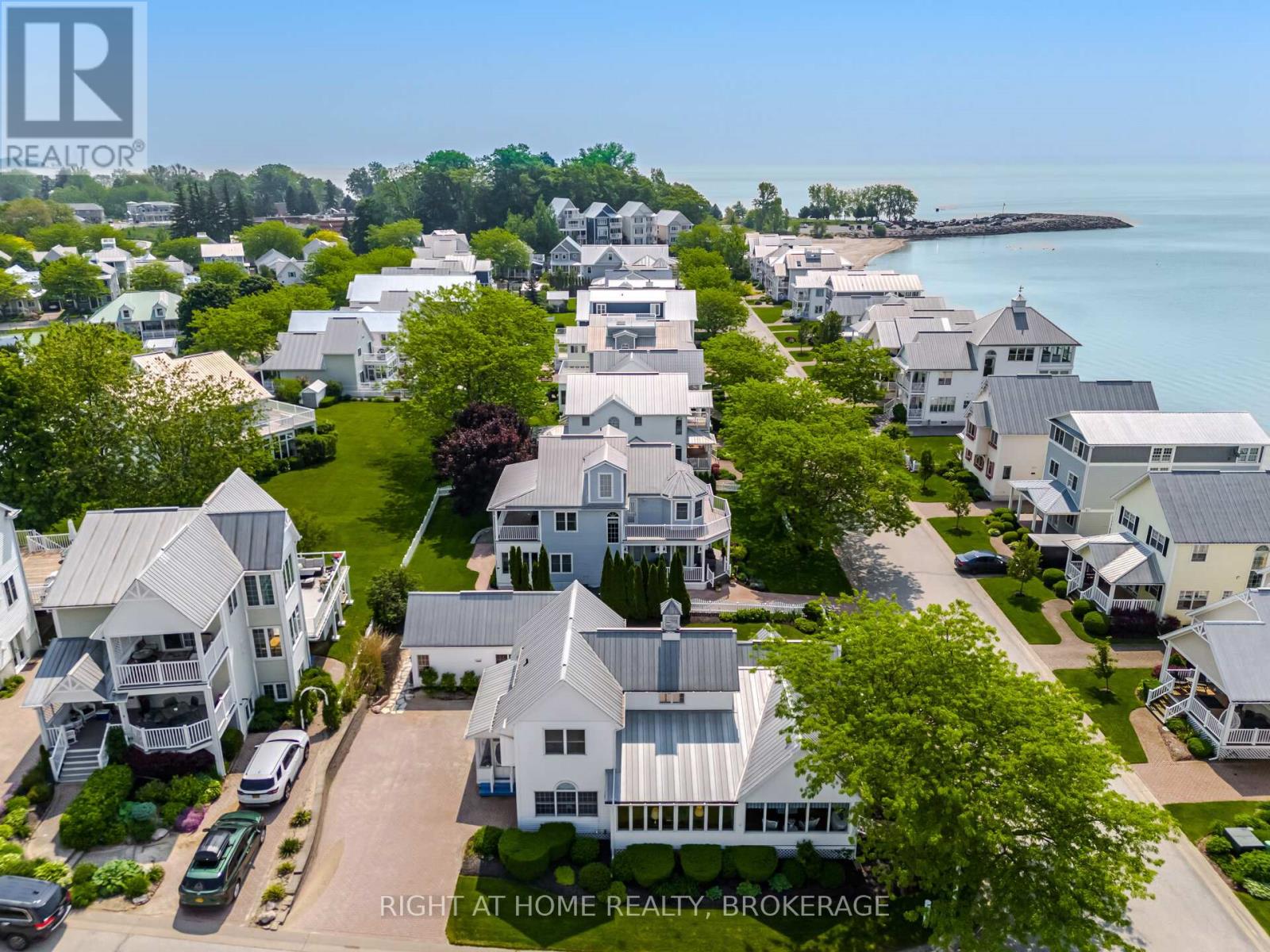 40 Promenade Way, Fort Erie, ON L0S 1B0