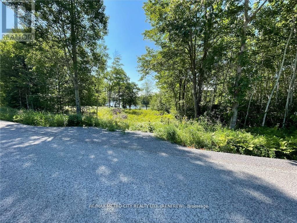 00 Olmsteadjeffrey Lake Rd, Whitewater Region, ON K0J 1Y0