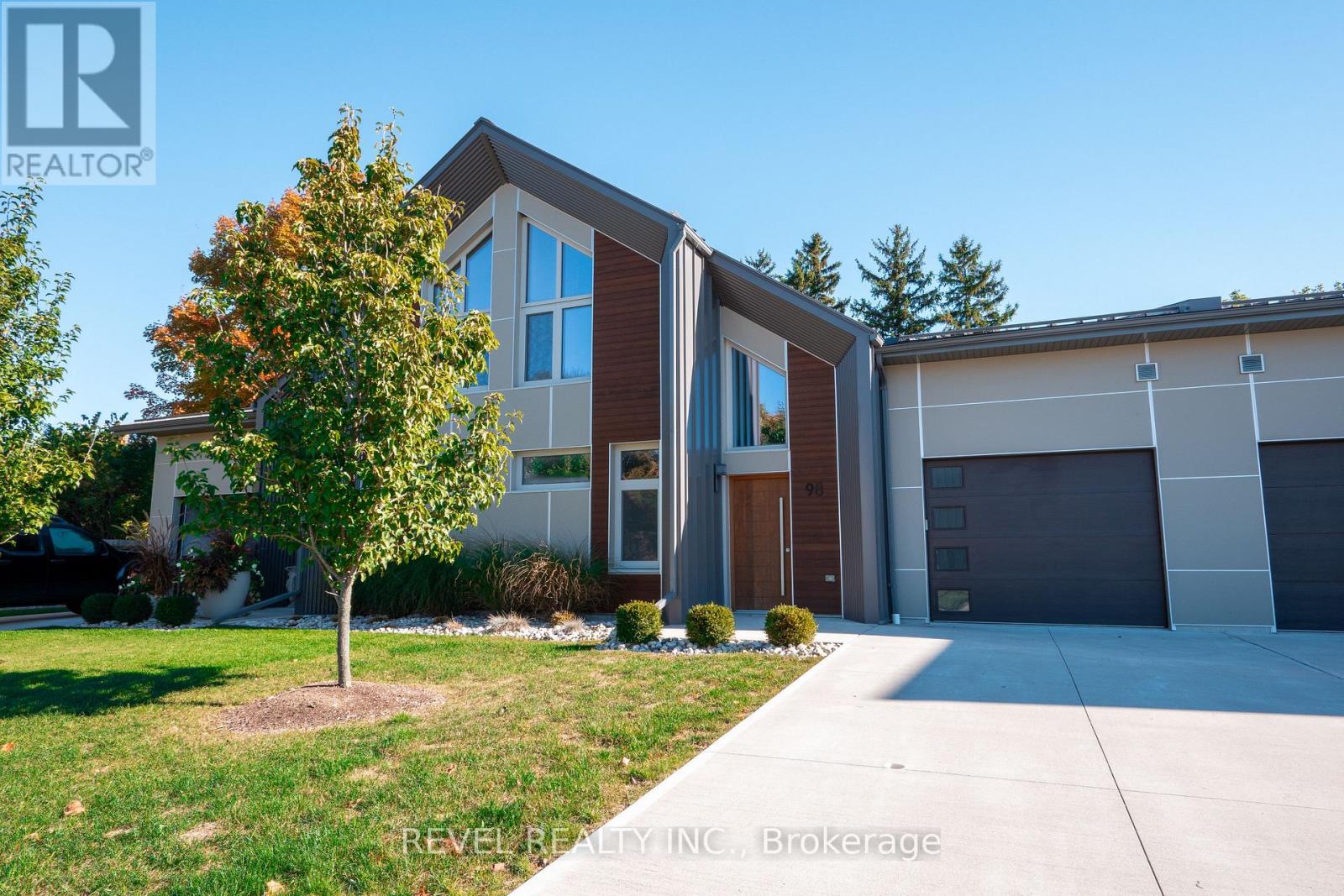 92 Elgin St, Zorra, ON N0J 1J0