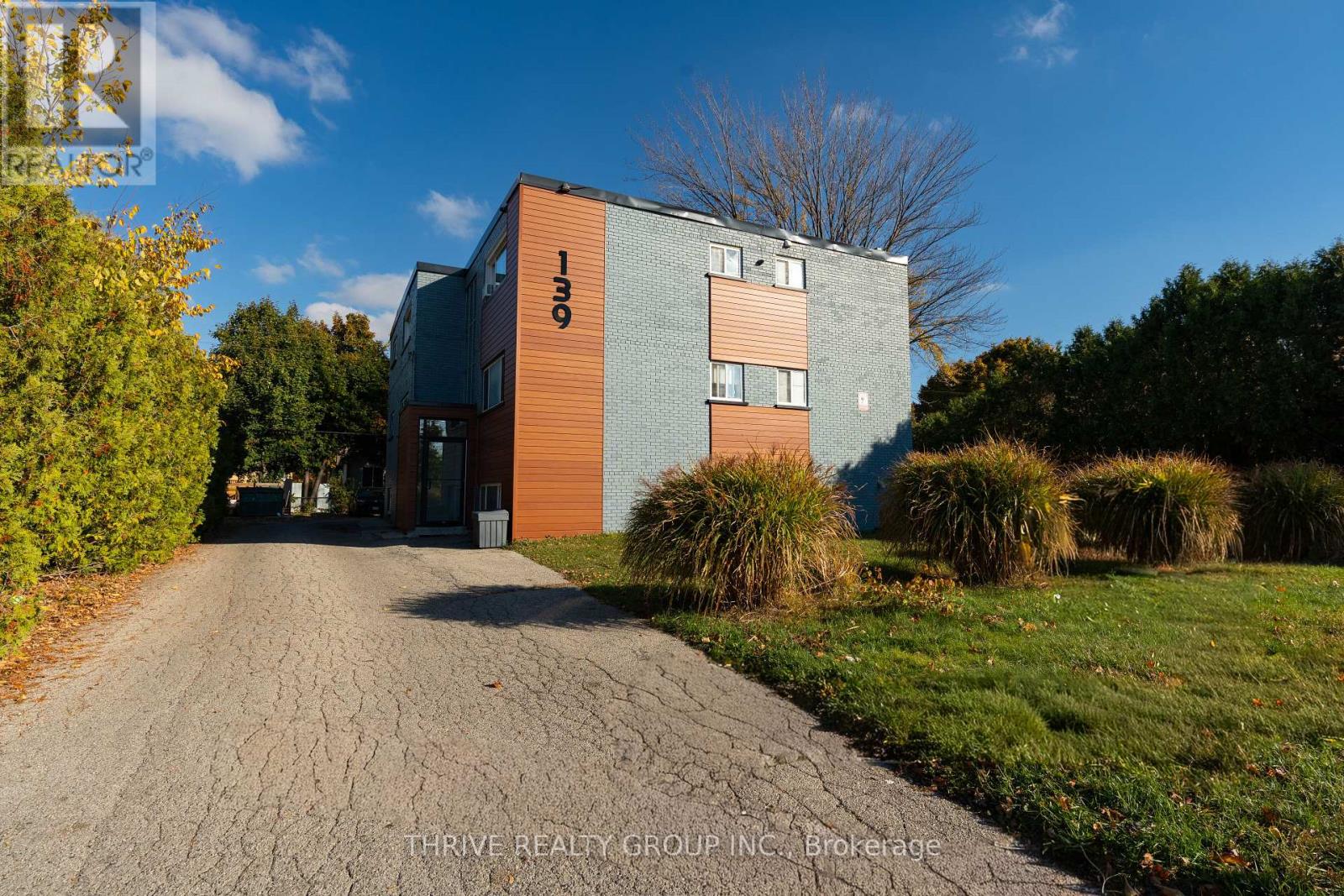 139 Godfrey Dr, London, ON N5V 2E8