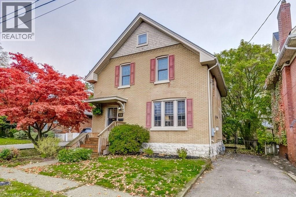 23 Abigail Ave, Brantford, ON N3R 4R8