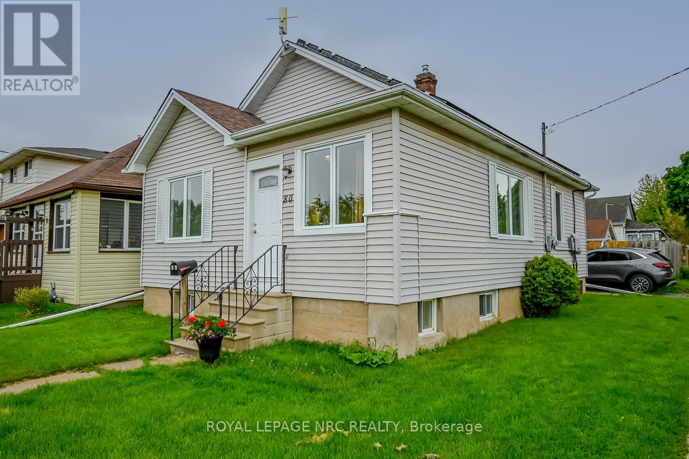 80 Chetwood St, St. Catharines, ON L2S 2A4