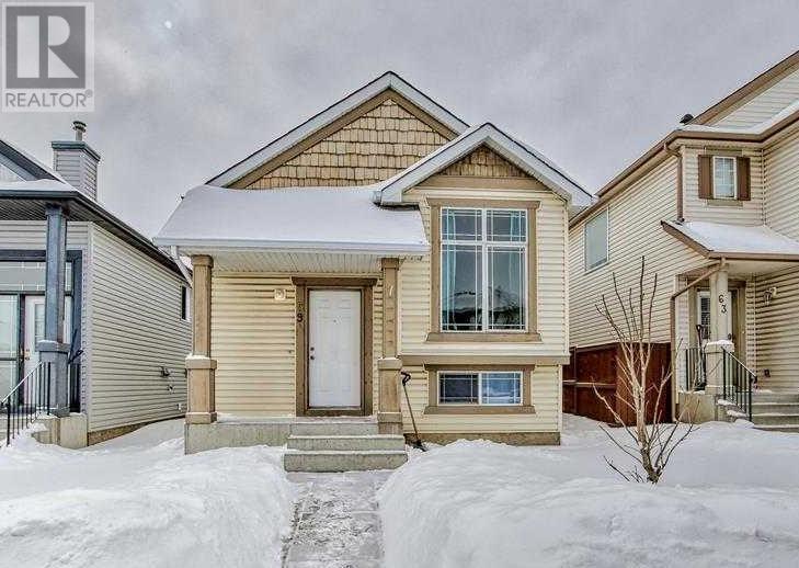 59 Taralea Gdns NE, Calgary, AB T3J 4W4