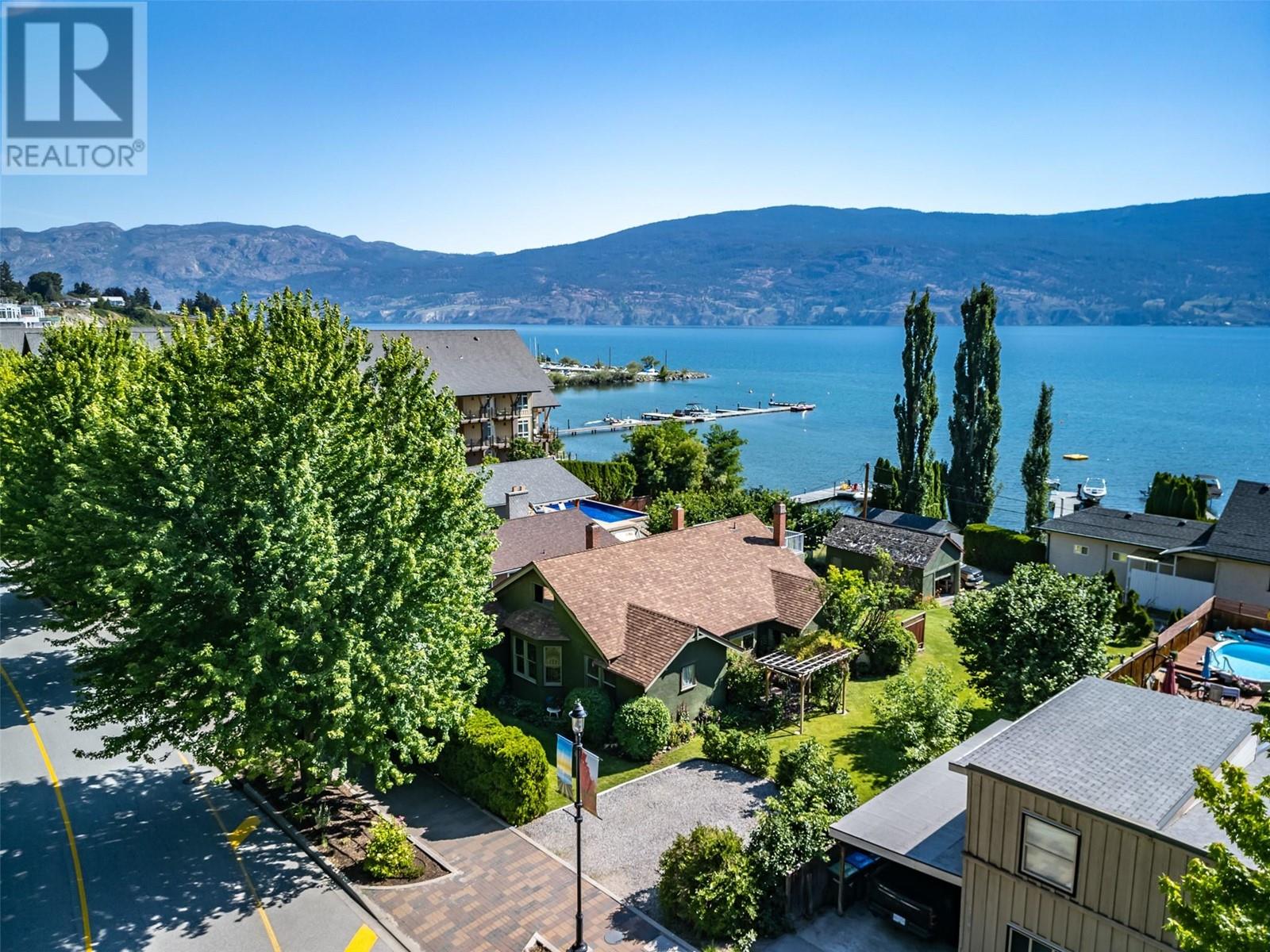 12609 Lakeshore Dr S, Summerland, BC V0H 1Z1