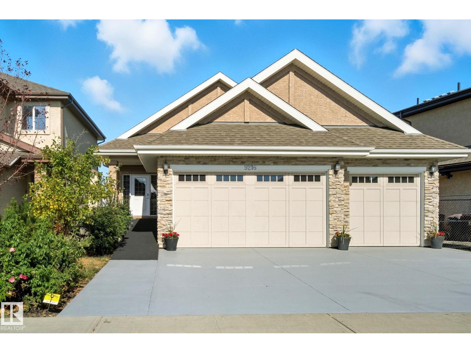 181 Av Nw Unit 9216, Edmonton, AB T5Z 0K1