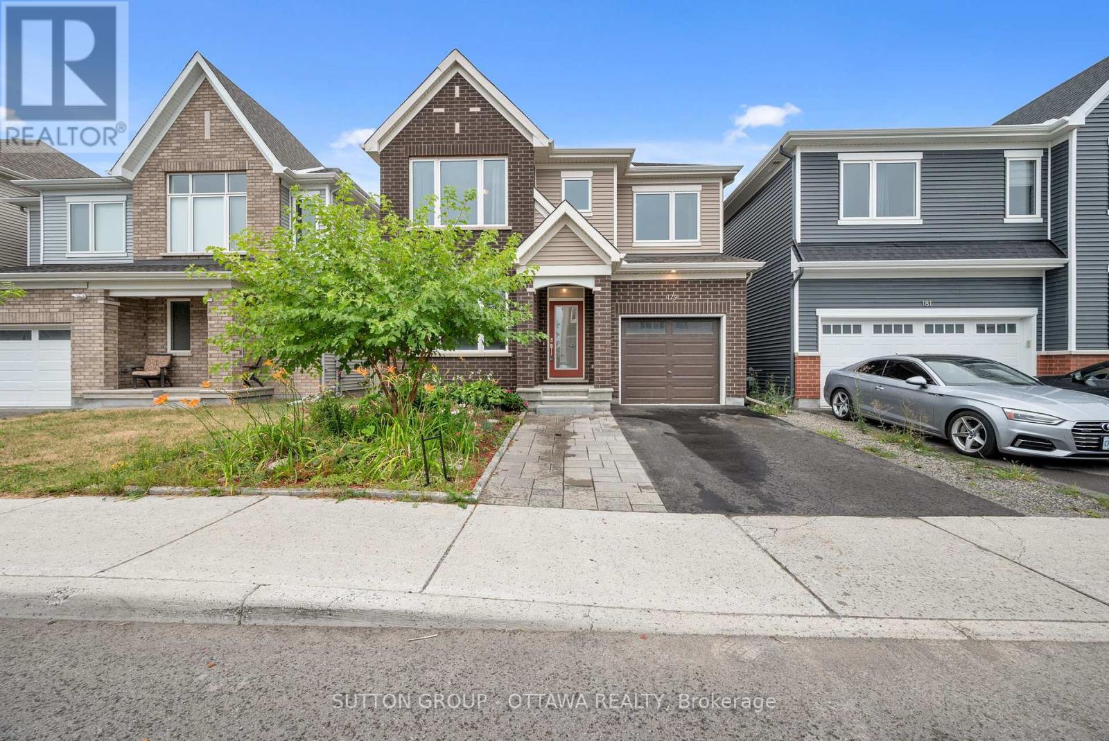179 Point Prim Cres, Ottawa, ON K2J 0K6