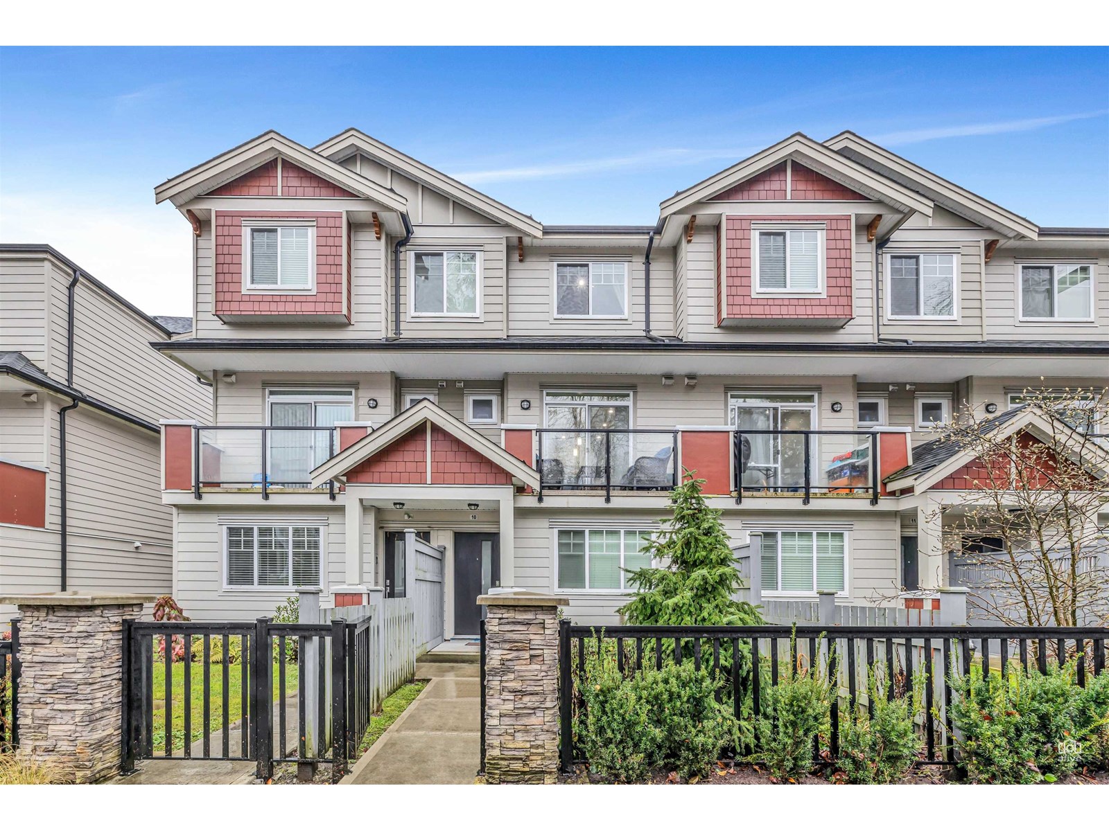 13898 64 Avenue Unit 10, Surrey, BC V3W 1L6