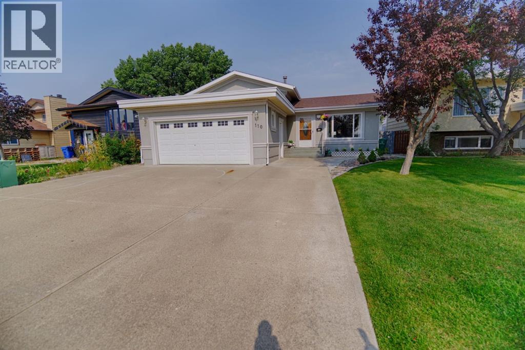 110 Ojibwa Rd W, Lethbridge, AB T1K 5L1