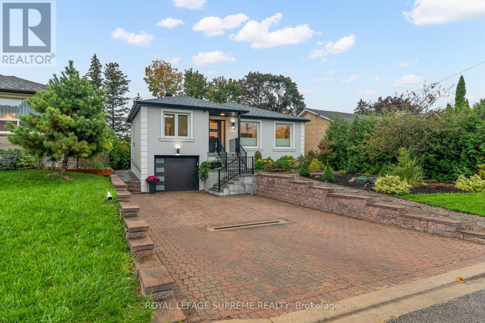 138 Driscoll Rd, Richmond Hill, ON L4C 4H7