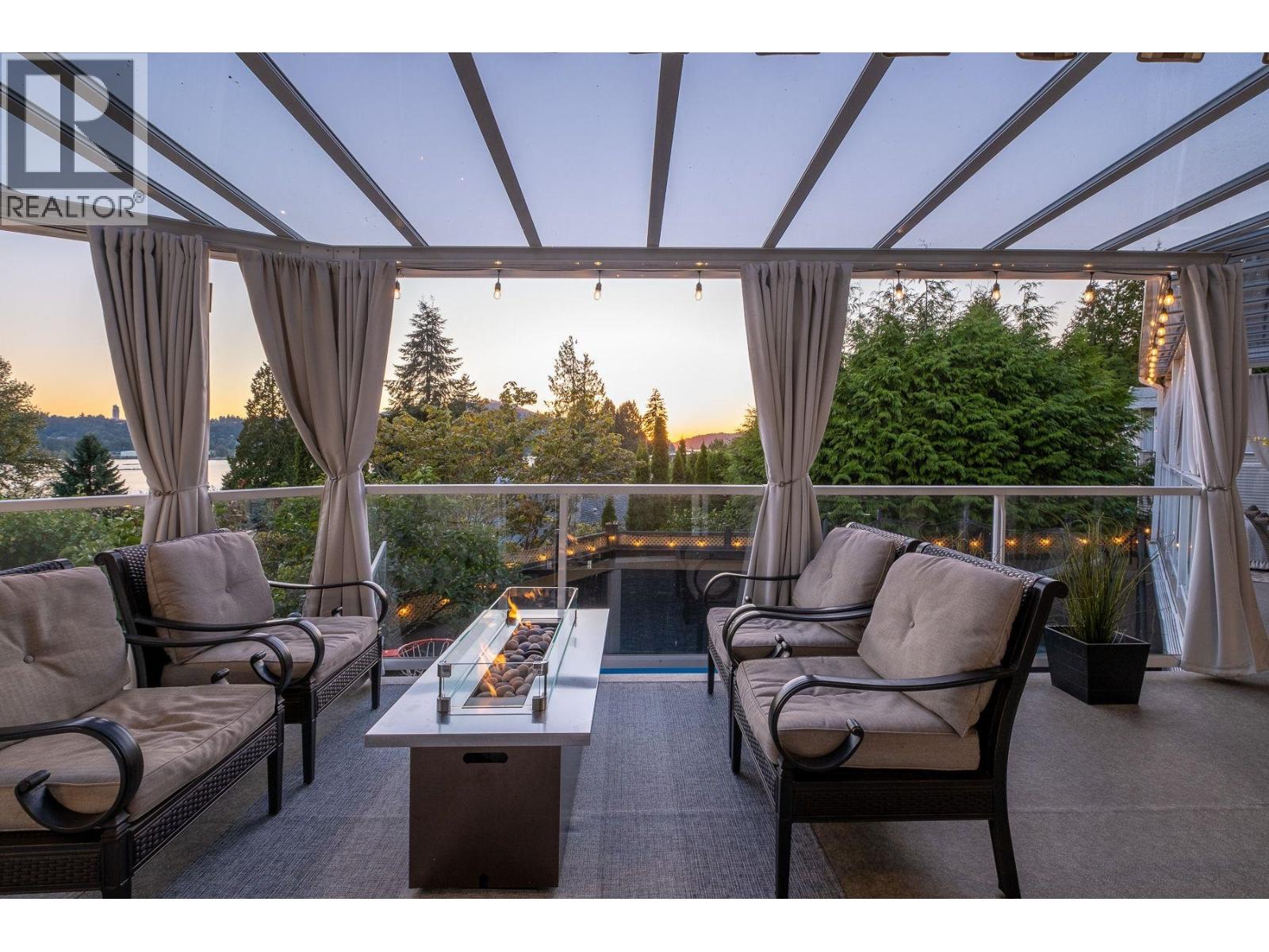 588 Ioco Rd, Port Moody, BC V3H 2W2