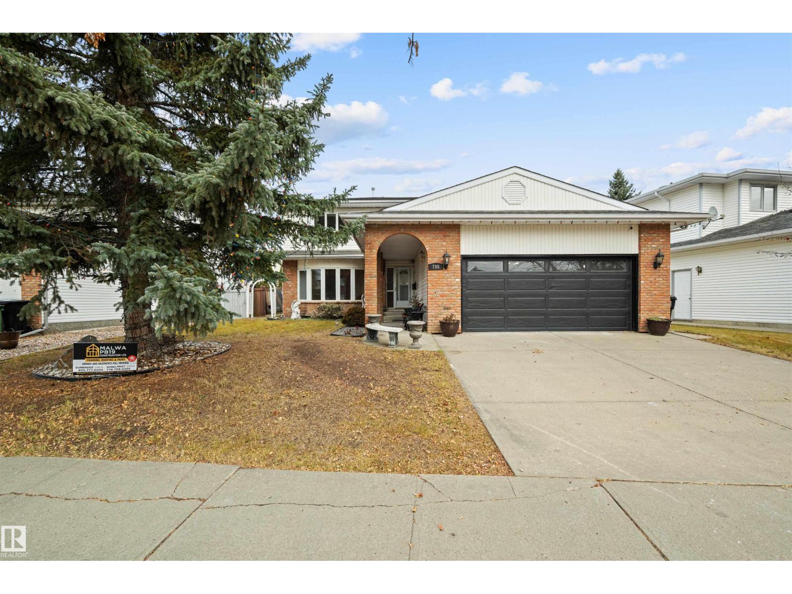 706 Burley Dr NW, Edmonton, AB T6R 1Y2