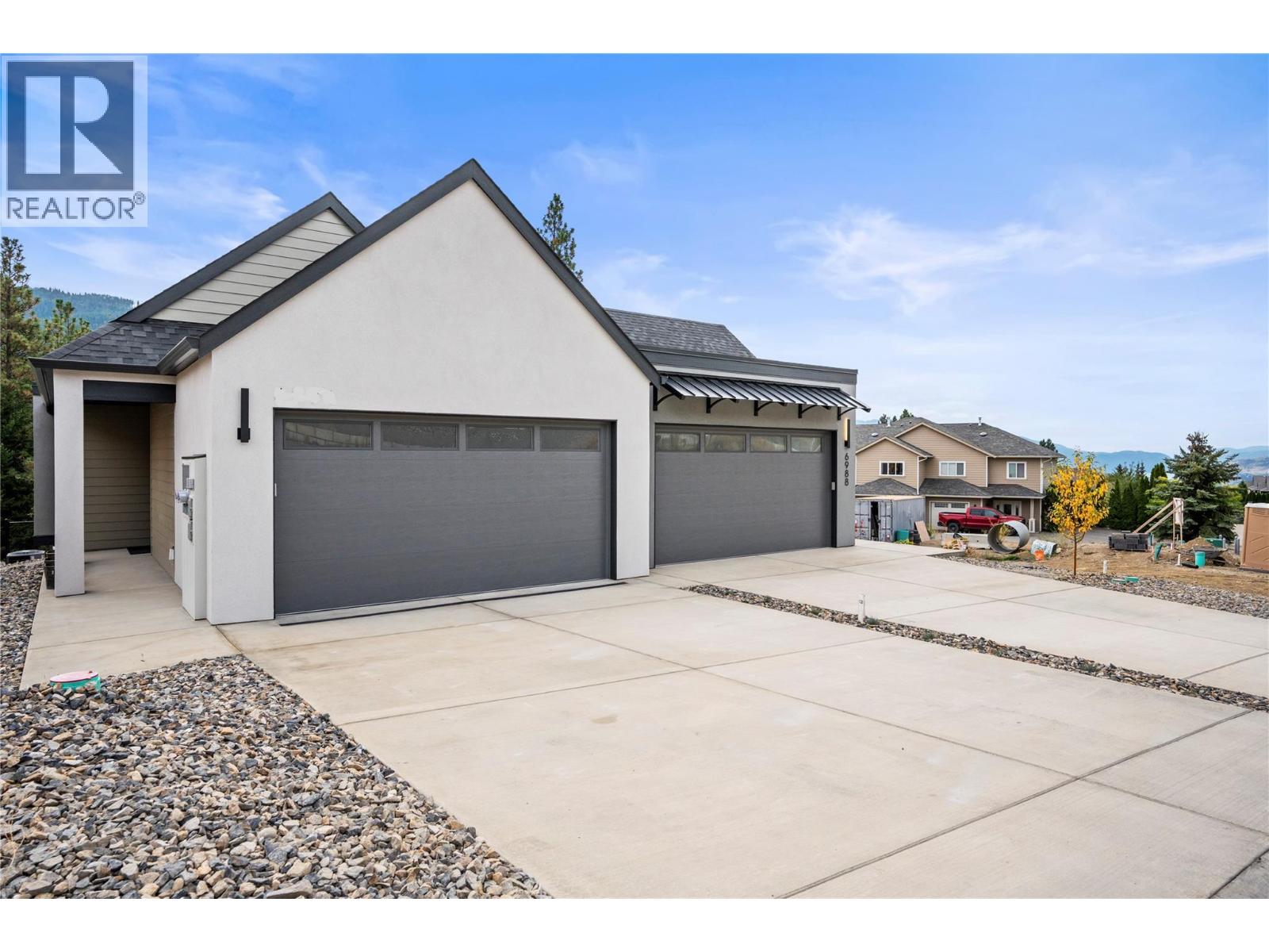 7028 Manning Pl, Vernon, BC V1B 0B6