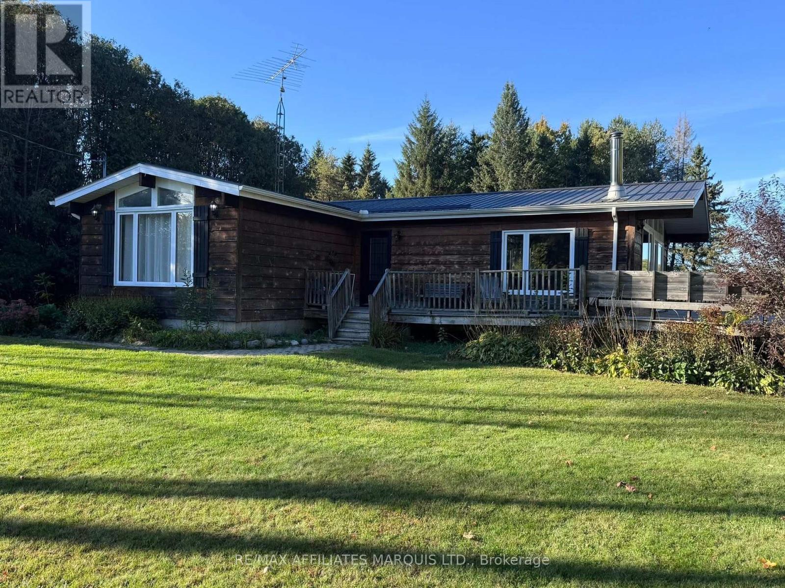 19391 County Rd 19 Rd, South Glengarry, ON K0C 2J0