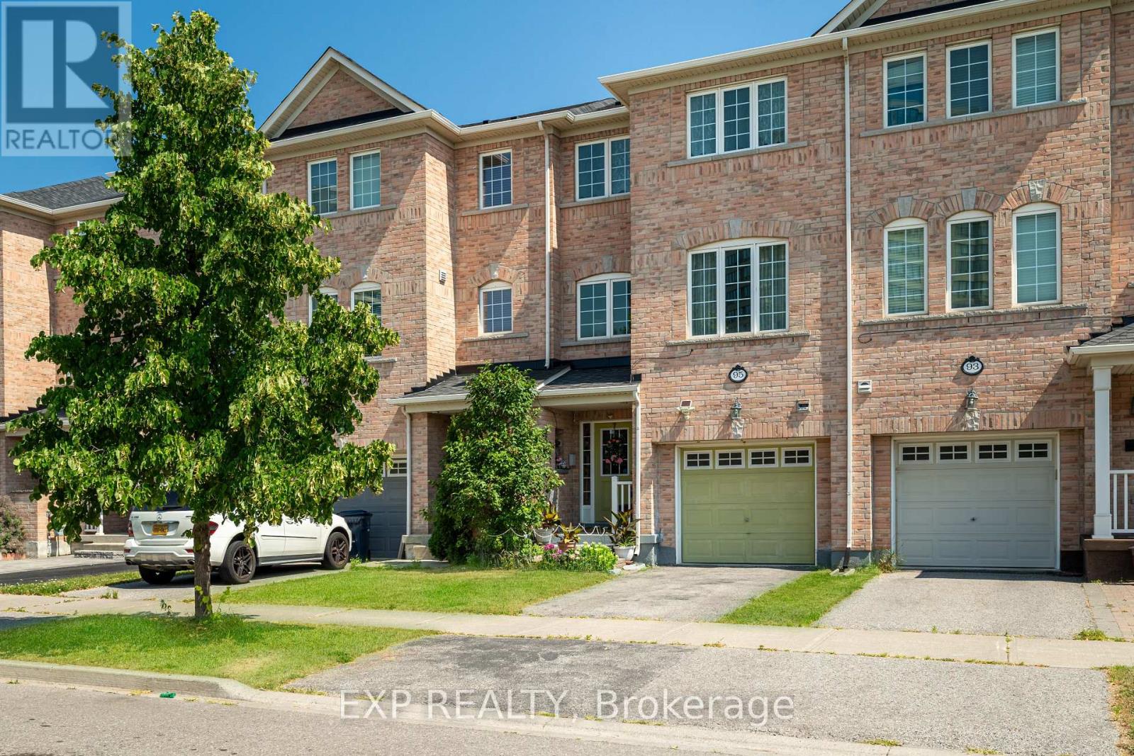 95 National St, Toronto, ON M1M 0A3