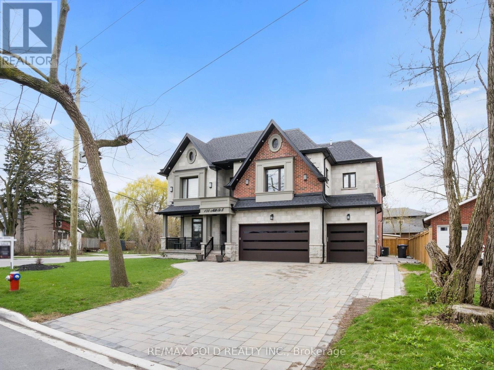 135 Mill St S, Brampton, ON L6Y 1T5
