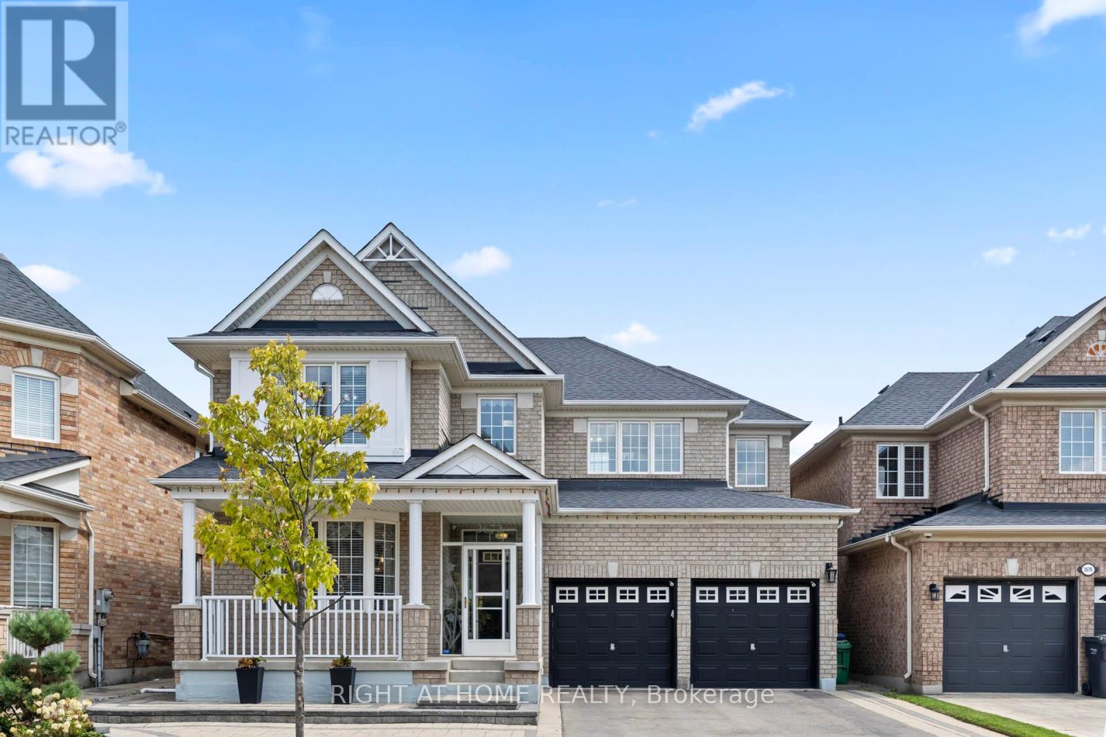 3672 Swanson Dr, Mississauga, ON L5N 8J6