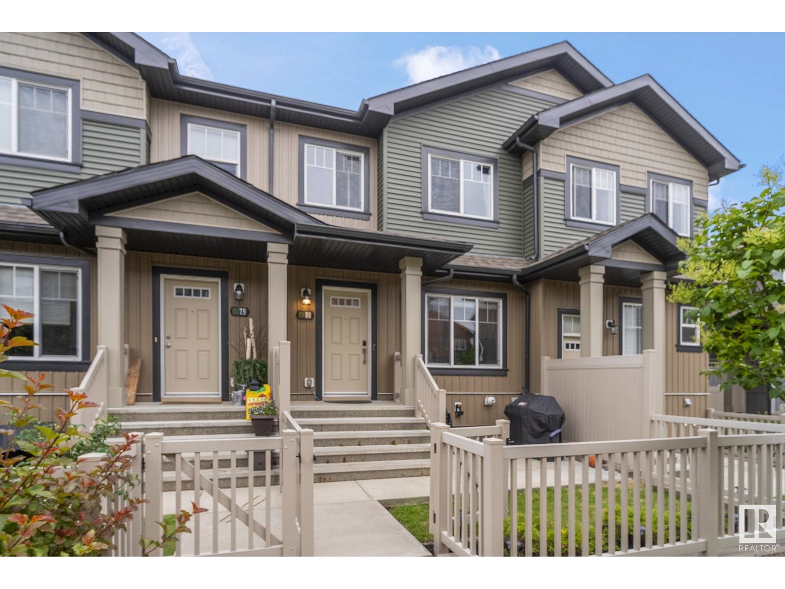 3305 Orchards Link Southwest #80, Edmonton, AB T6X 2H1