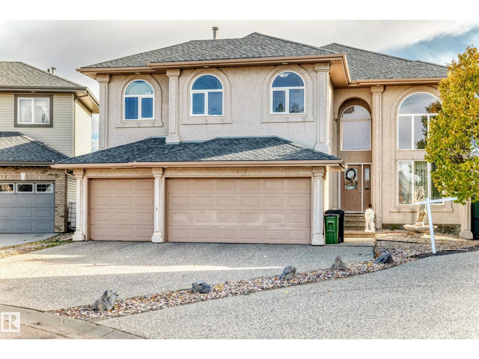 1525 Haswell Cl NW, Edmonton, AB T6R 3J4