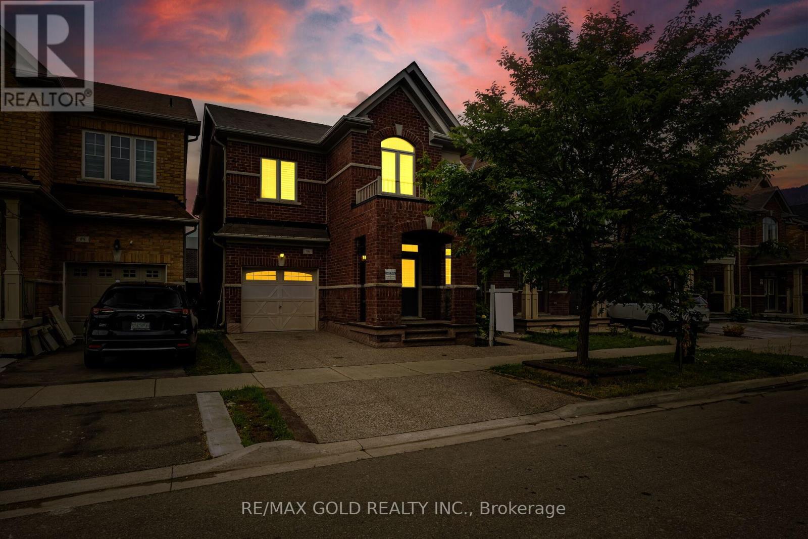 86 Humberstone Cres, Brampton, ON L7A 4C1