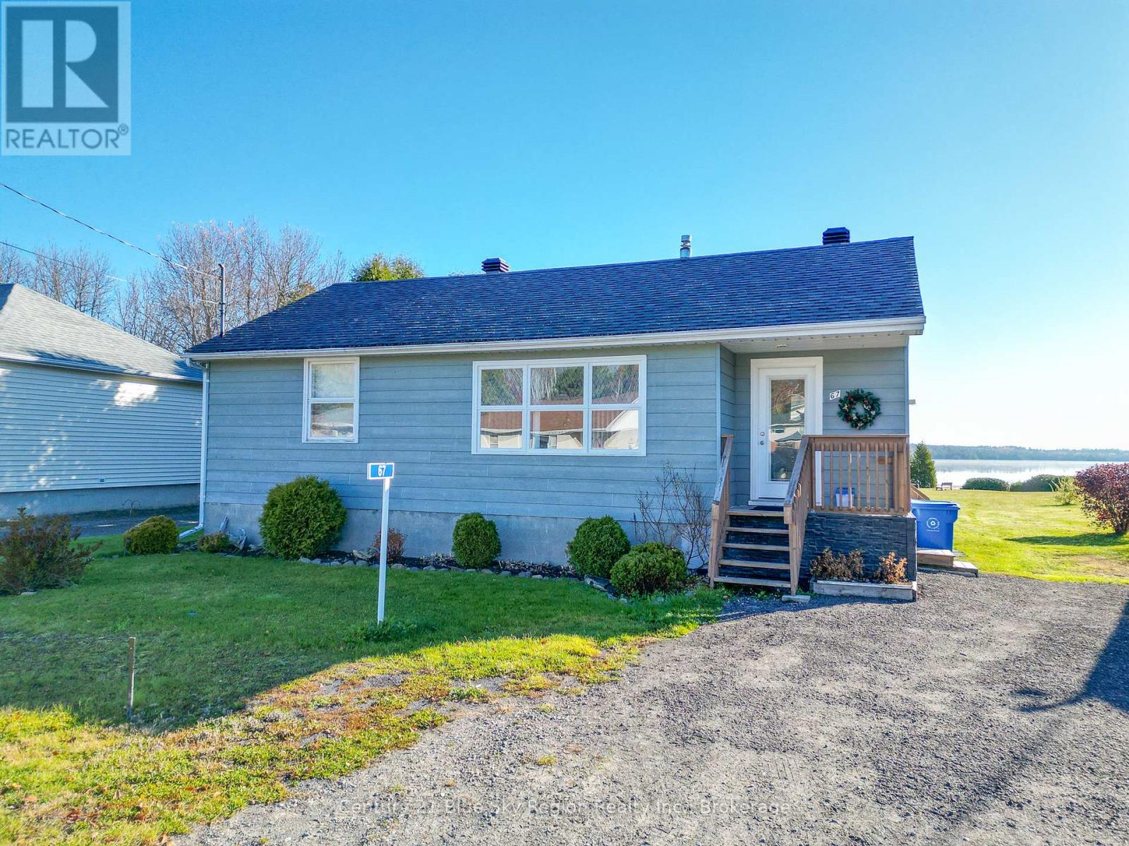 67 Spruce Dr, Temagami, ON P0H 2H0