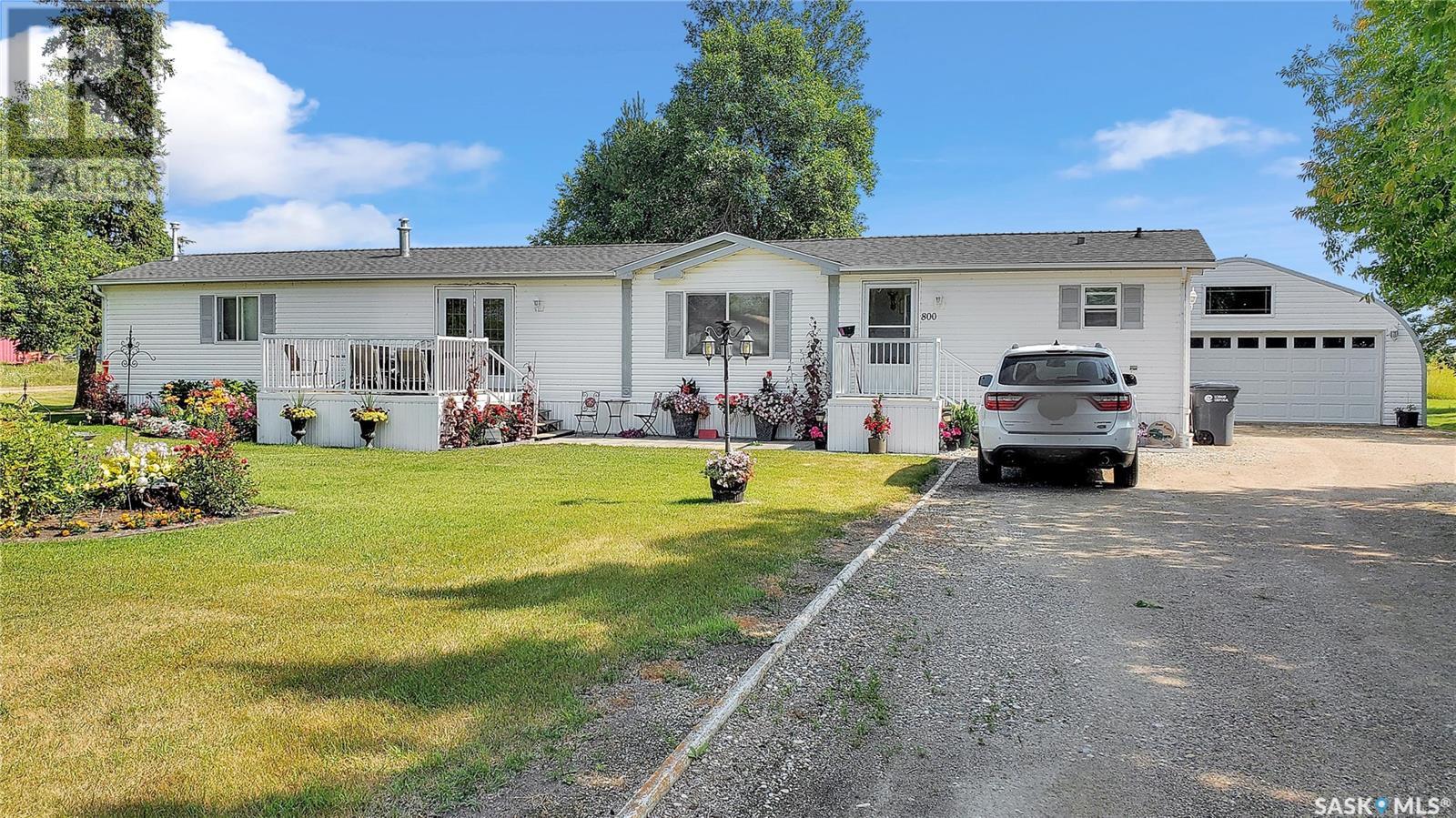 800 3rd Avenue, Spy Hill, SK S0A 3W0