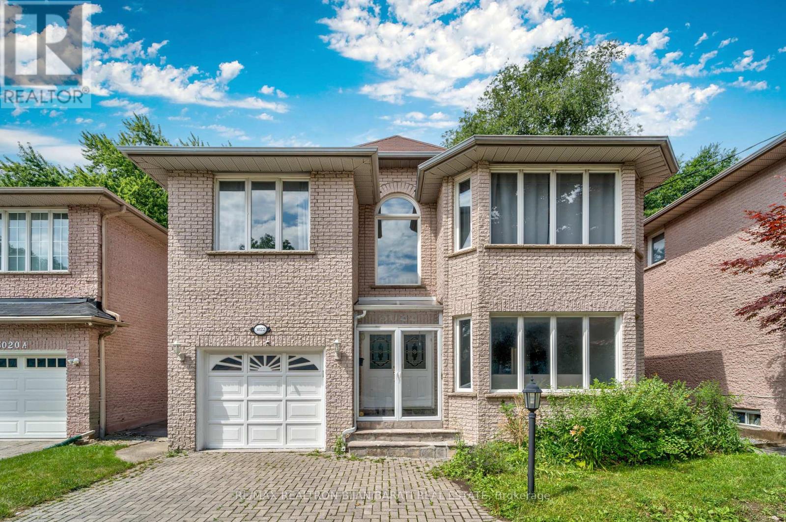 3022 Bayview Ave, Toronto, ON M2N 5L1