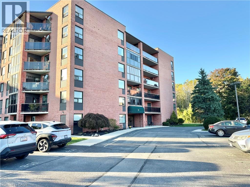 11 Mill Pond Court Unit 103, Simcoe, ON N3Y 5J5