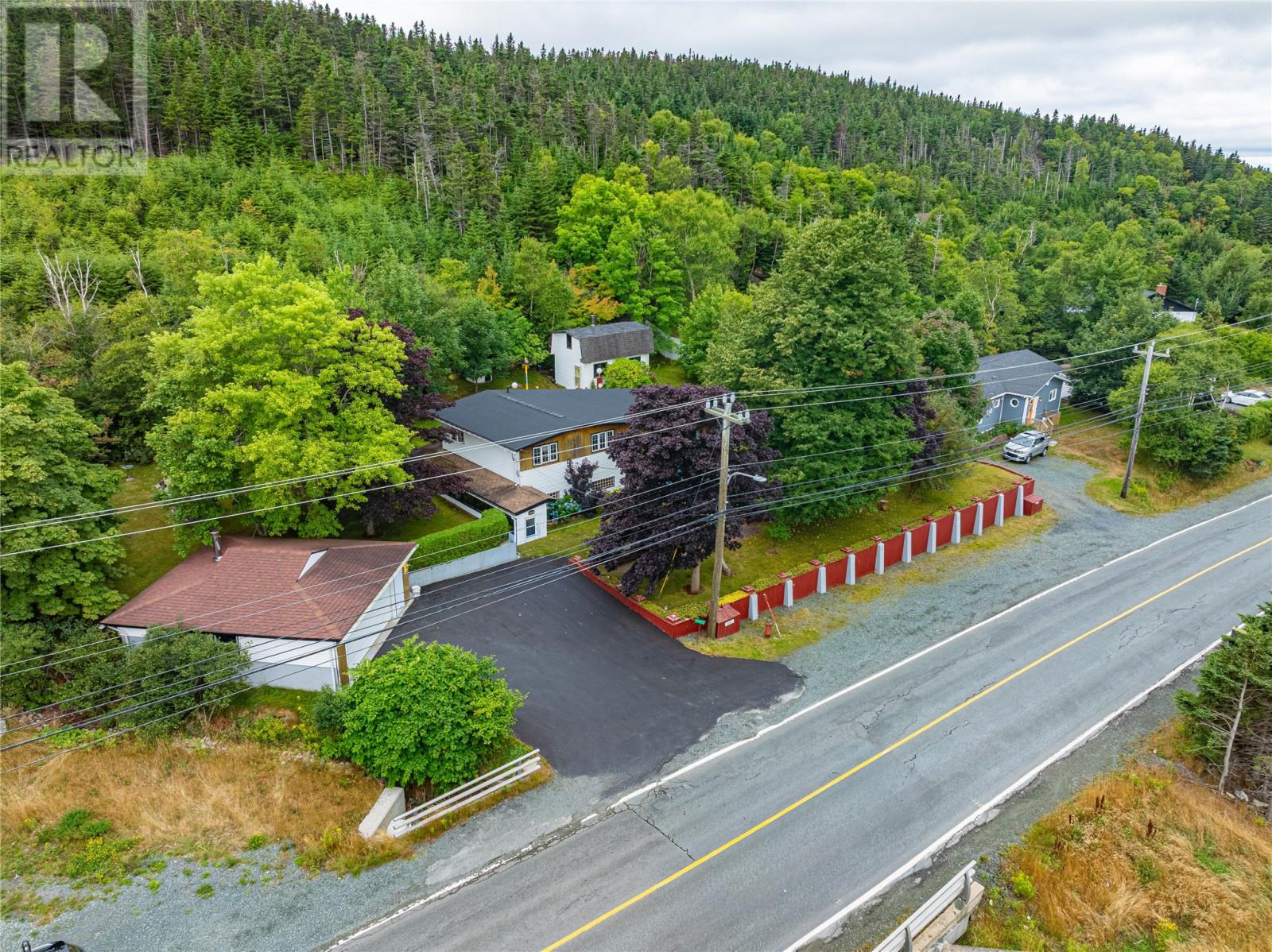2141 Topsail Rd, Conception Bay South, NL A1W 5R5