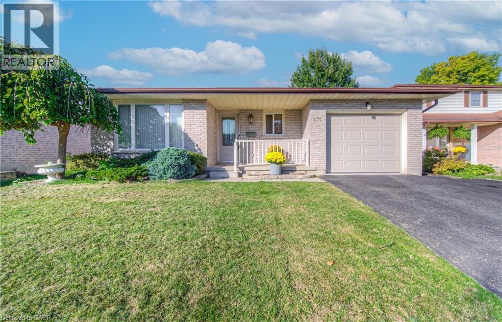 291 Biehn Dr, Kitchener, ON N2R 1B6