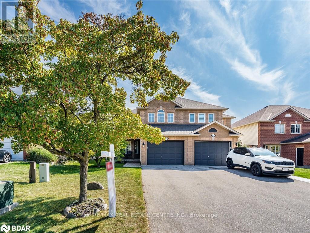137 Mowat Cres, Halton Hills, ON L7G 6C7