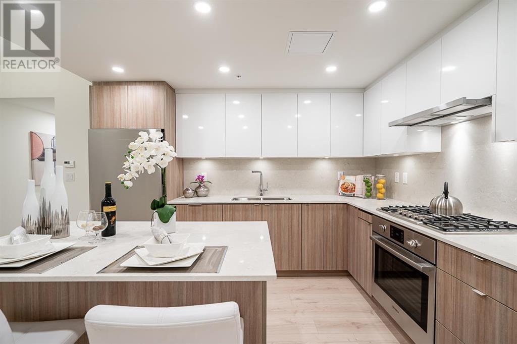 8428 Park Road Unit 202, Richmond, BC V6Y 0K1