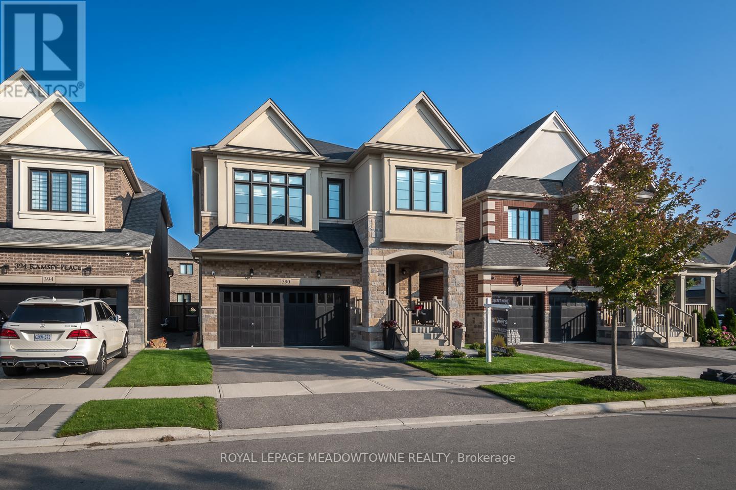 390 Ramsey Pl, Milton, ON L9T 7K6