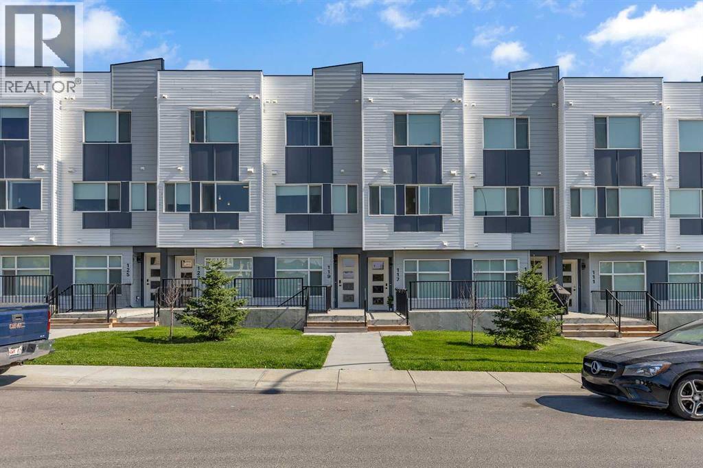 121 Panatella Sq NW, Calgary, AB T3K 6C7
