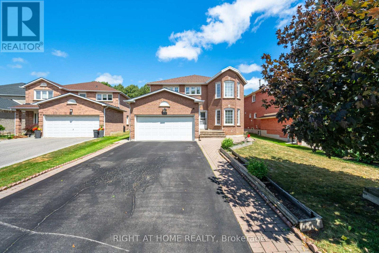 20 Erla Ct, Markham, ON L3S 3B3