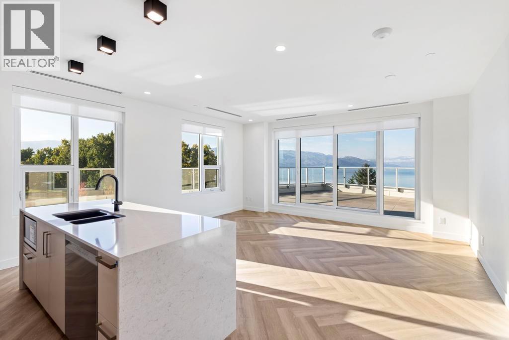 3340 Lakeshore Road Unit 509, Kelowna, BC V1W 0H6