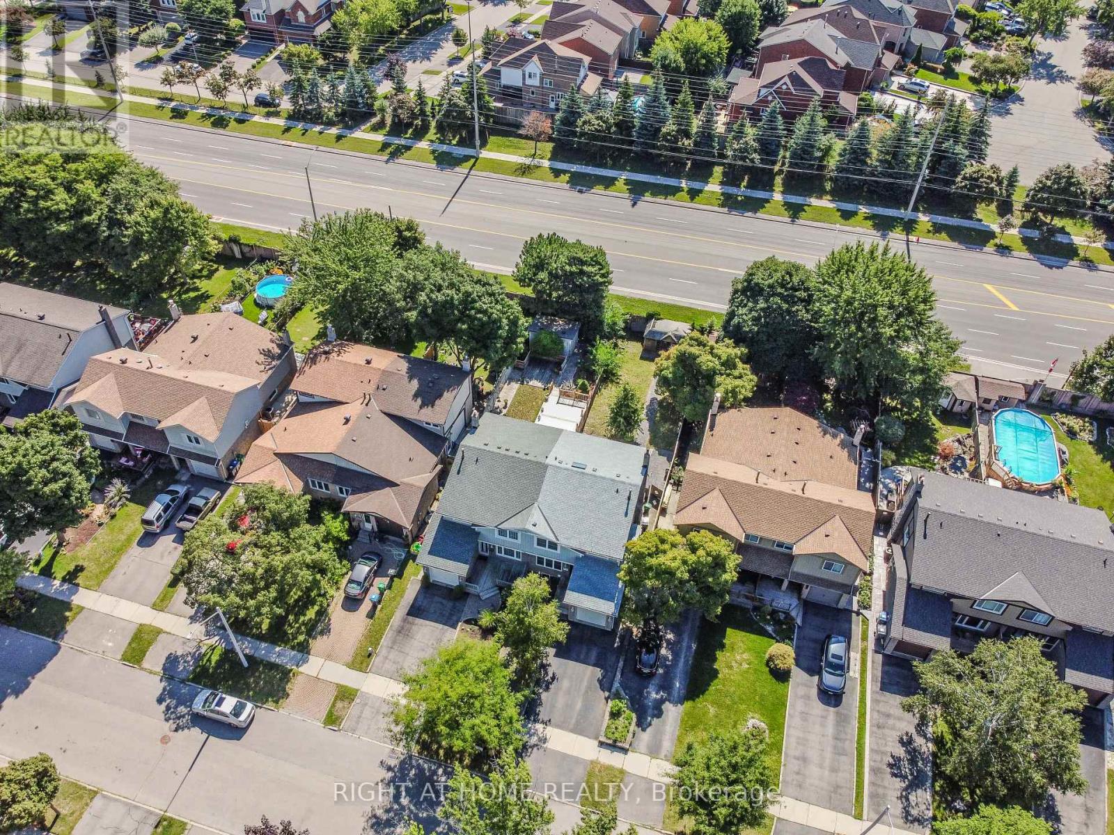 2824 Bucklepost Cres, Mississauga, ON L5N 1X5