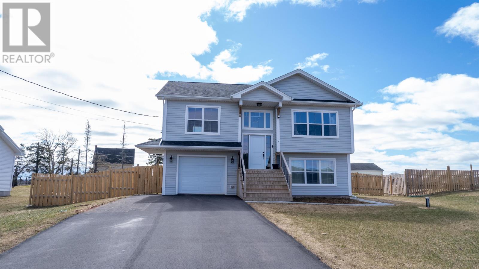 76 Cheryl Cres, Warren Grove, PE C0A 1H5