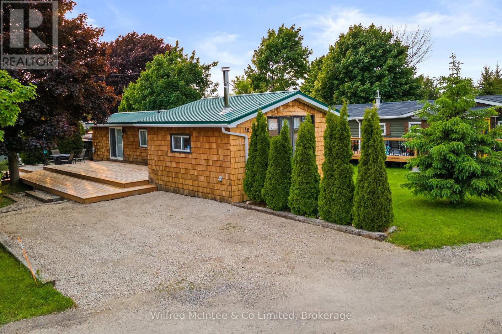 48 Maplewood Blvd, Kincardine, ON N0G 2T0