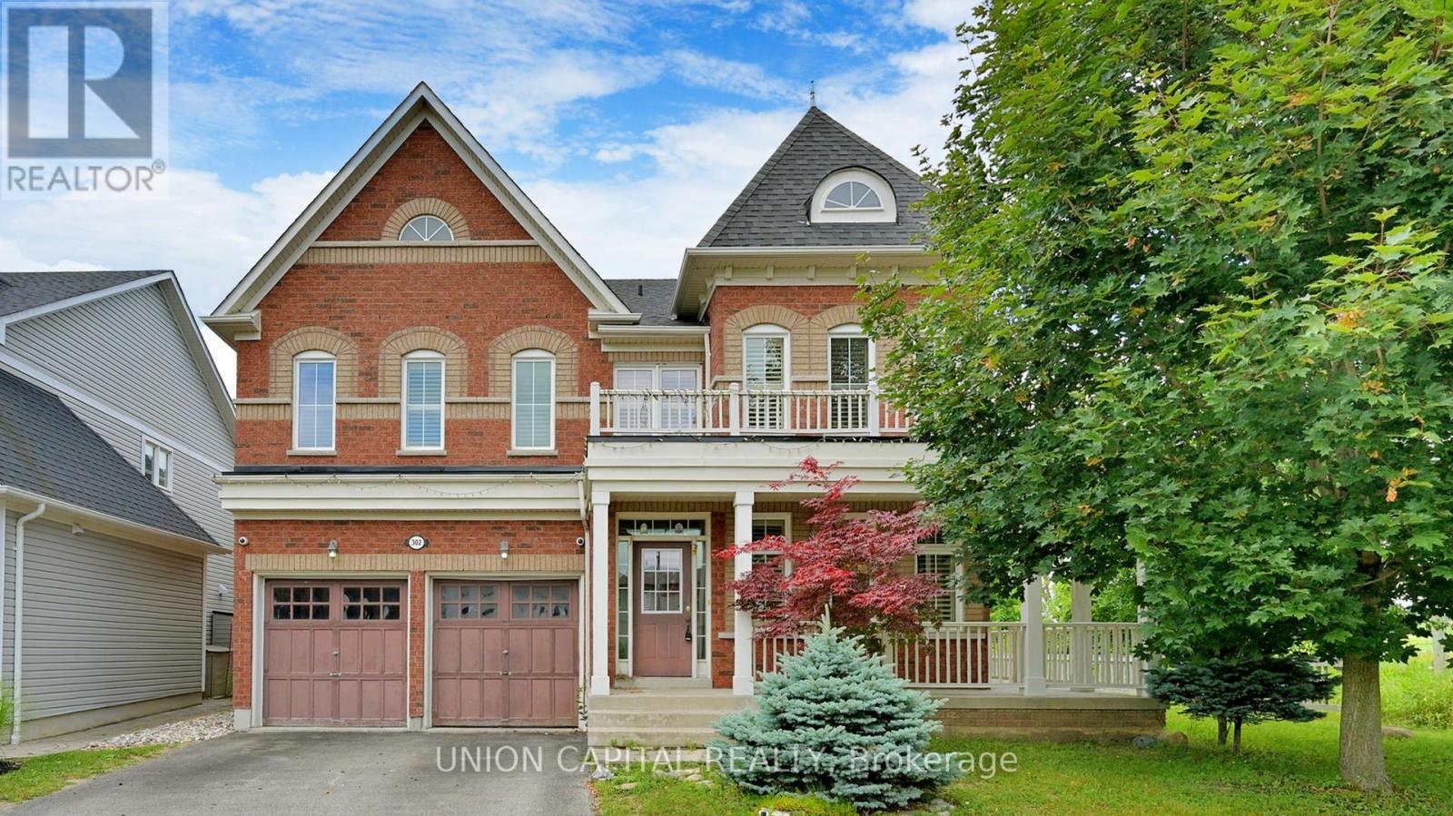 302 Montgomery Ave, Whitby, ON L1M 0B6