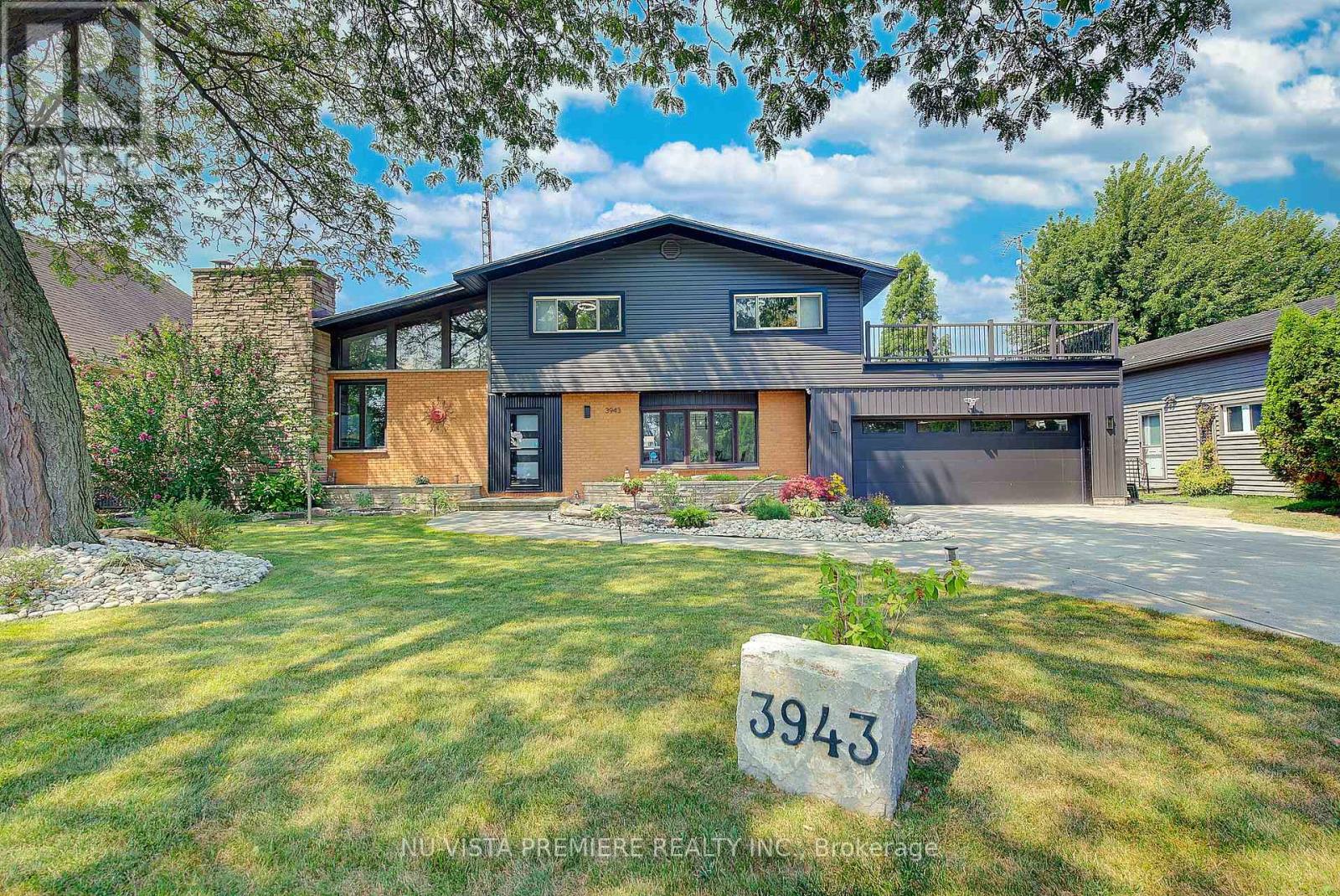 3943 Seaway Rd, St. Clair, ON N0P 2B0