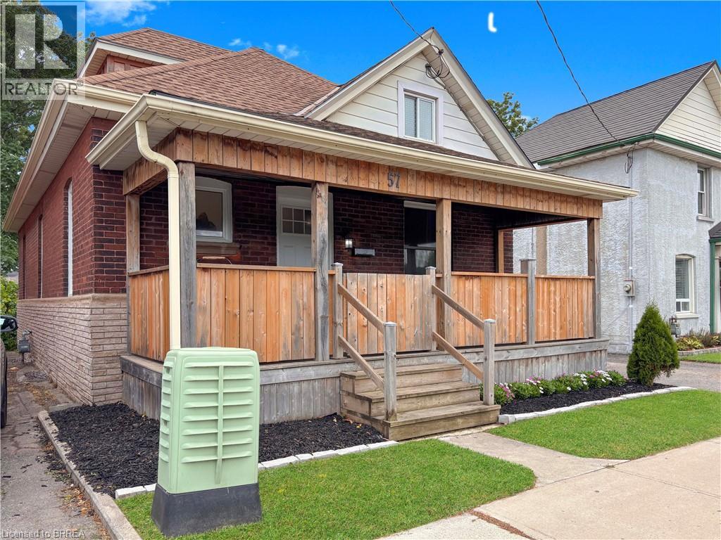 57 Mohawk St, Brantford, ON N3S 2W4