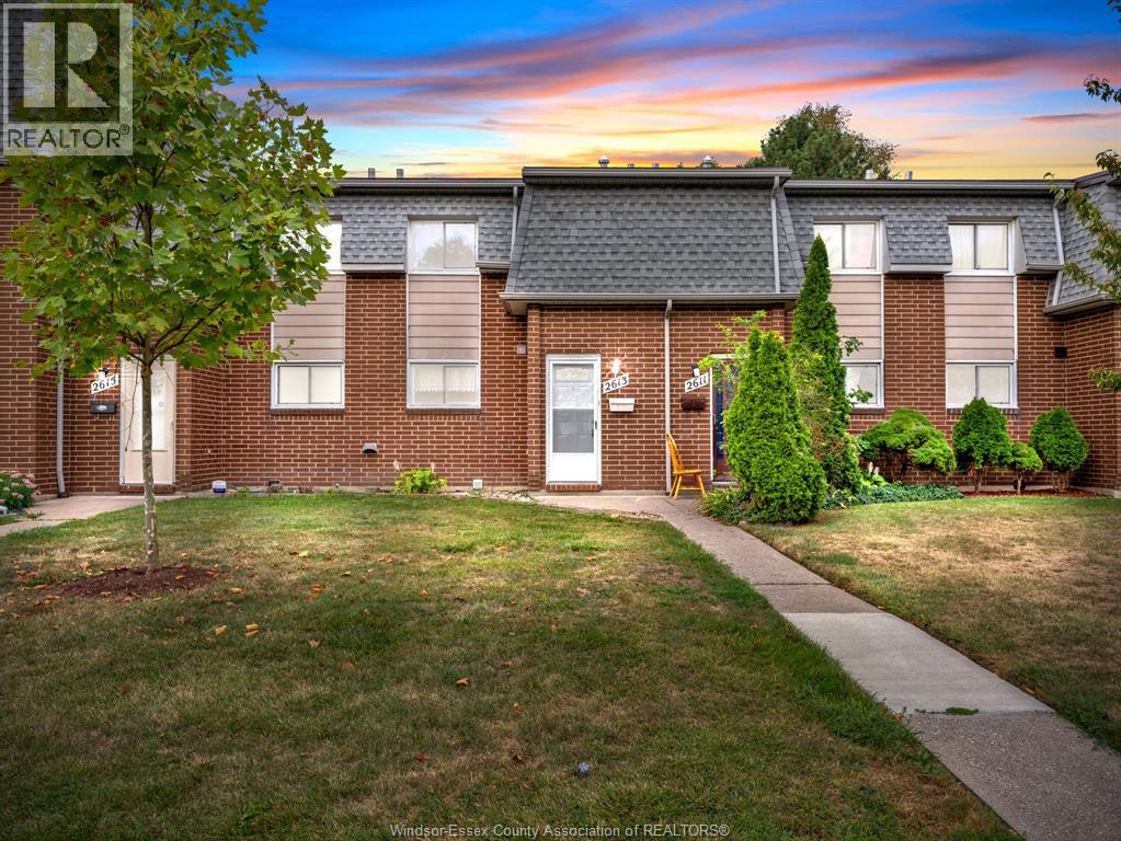 2613 Vine Court Unit 43, Windsor, ON N8T 2X4