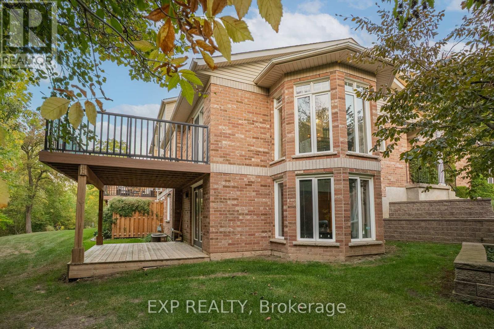 17 53 Bunting Rd, St. Catharines, ON L2P 1Z1