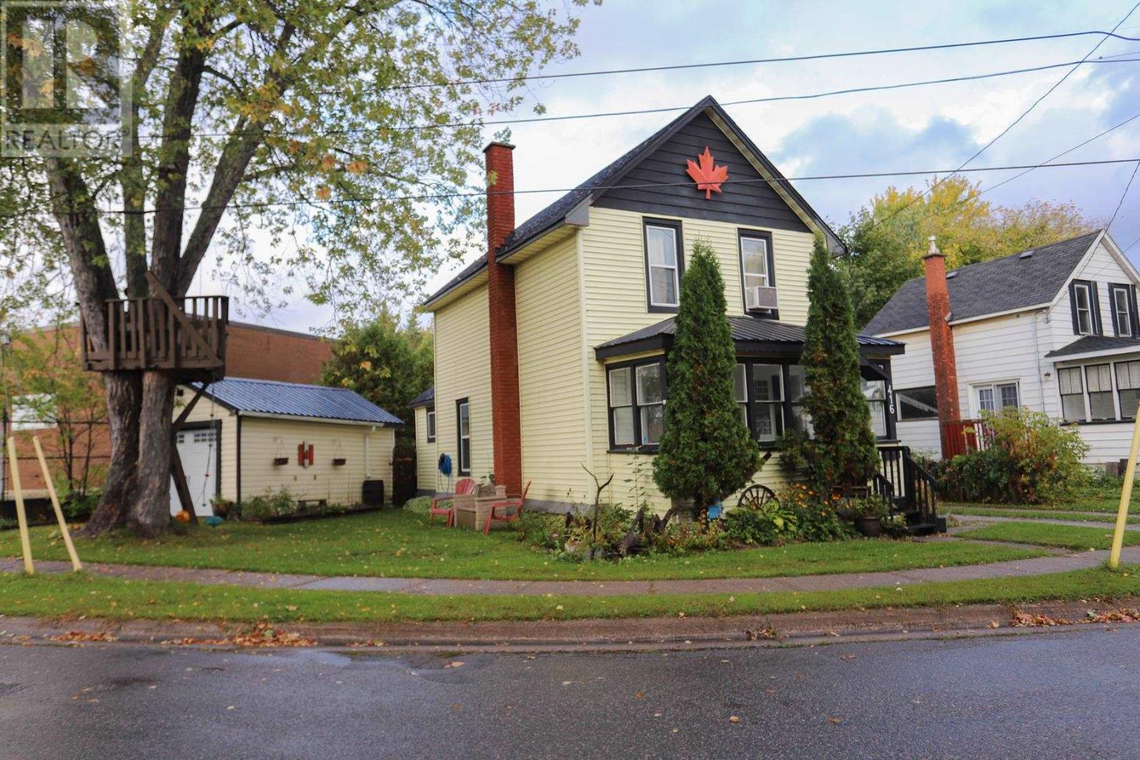 416 Northland Rd, Sault Ste. Marie, ON P6C 3N6