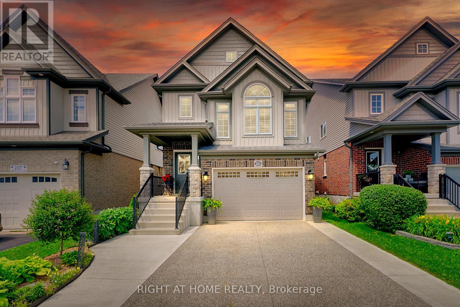211 Hardcastle Dr, Cambridge, ON N1S 0A8